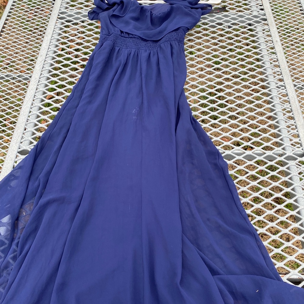 Elegant Blue Maxi Dress